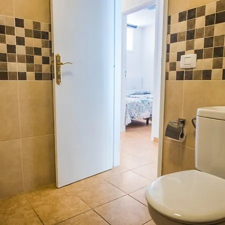 Apartment Cristianos 3 *