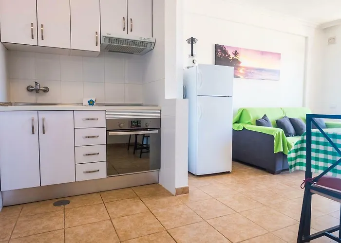 Cristianos 3 Apartman *